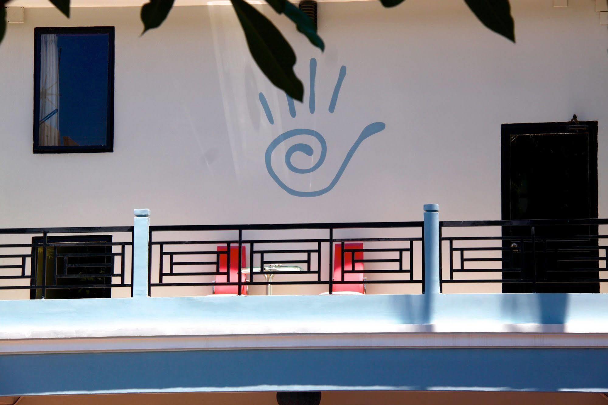 Xin Chao Hotel Mui Ne Exterior photo
