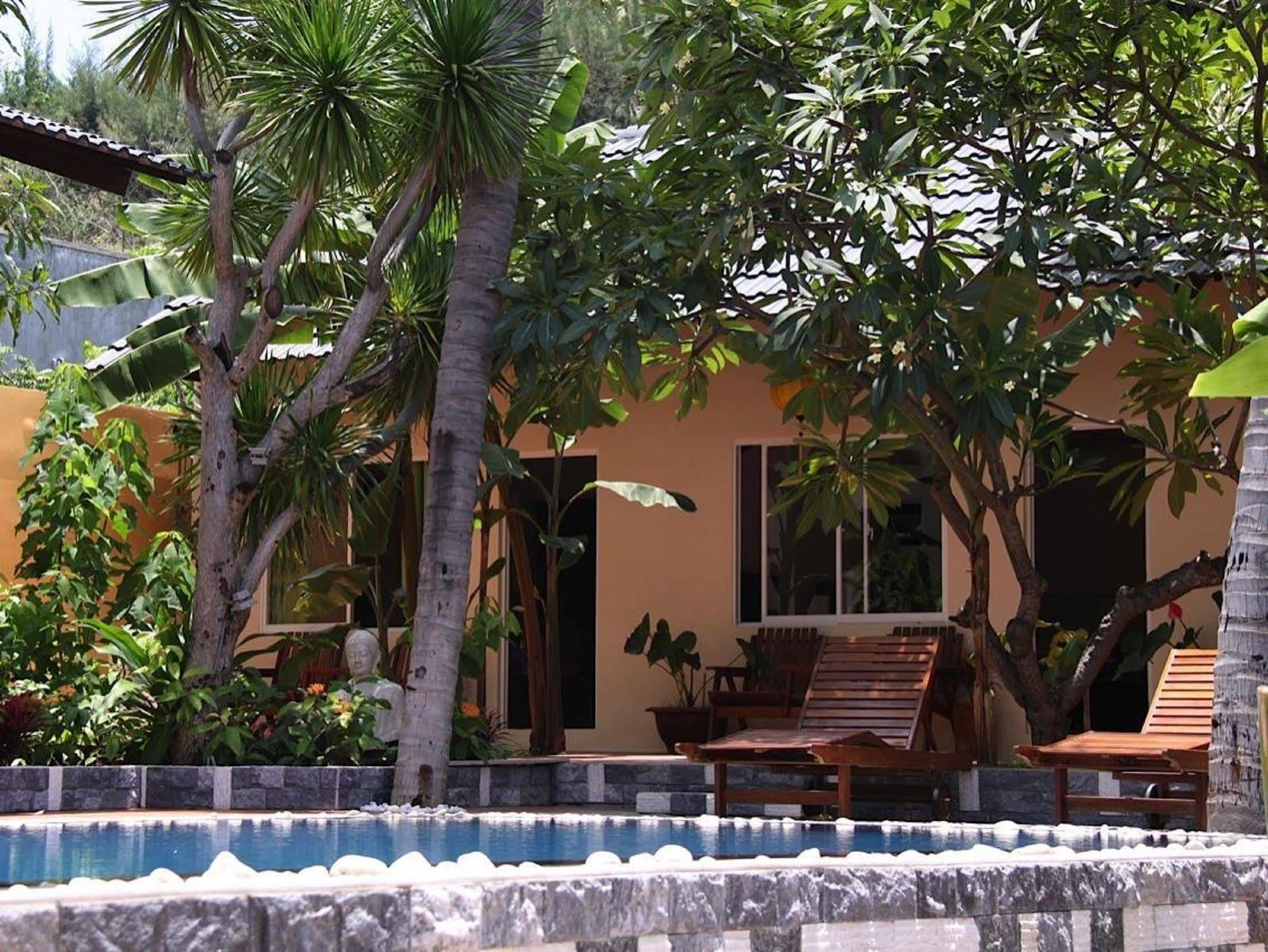 Xin Chao Hotel Mui Ne Exterior photo
